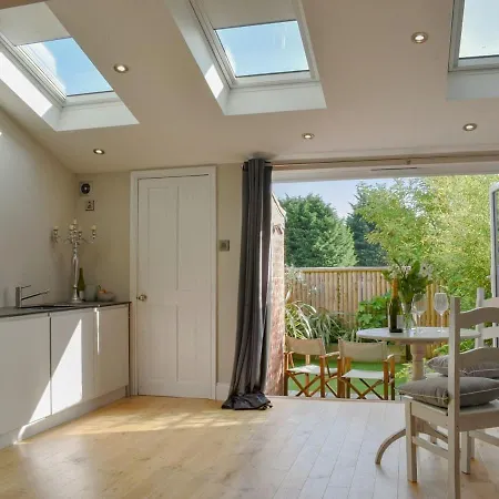 Great Ayton Lodge * Great Ayton