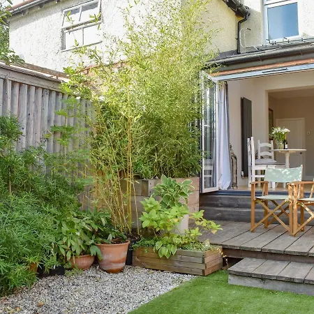 Great Ayton Lodge * Great Ayton